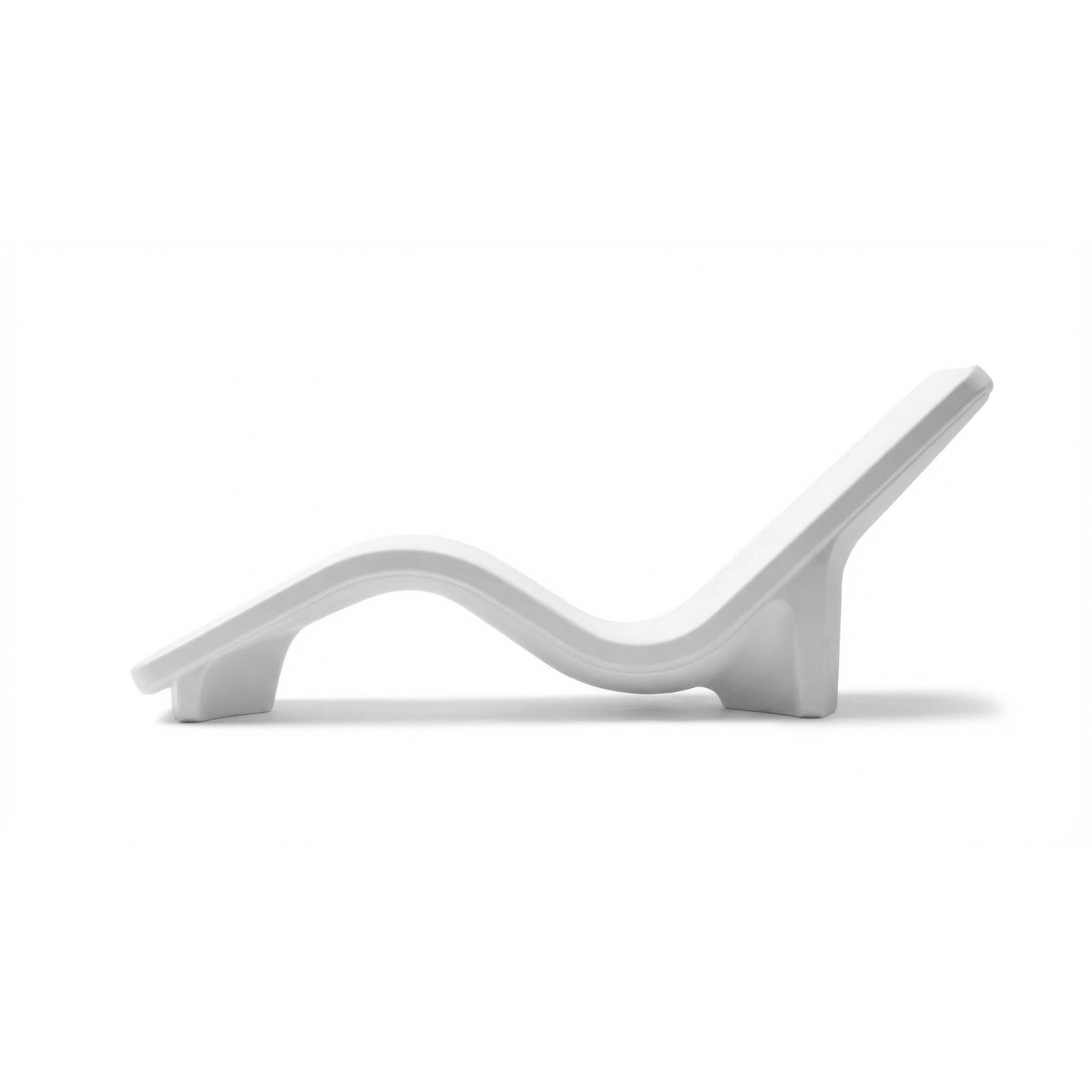 Side-profile studio shot of a molded white chaise with a wave-form seat, sculpted backrest, and weighted base for in-pool stability, a chaise lounge for tanning ledge use, SKU 8902-700 in Highcloud White.