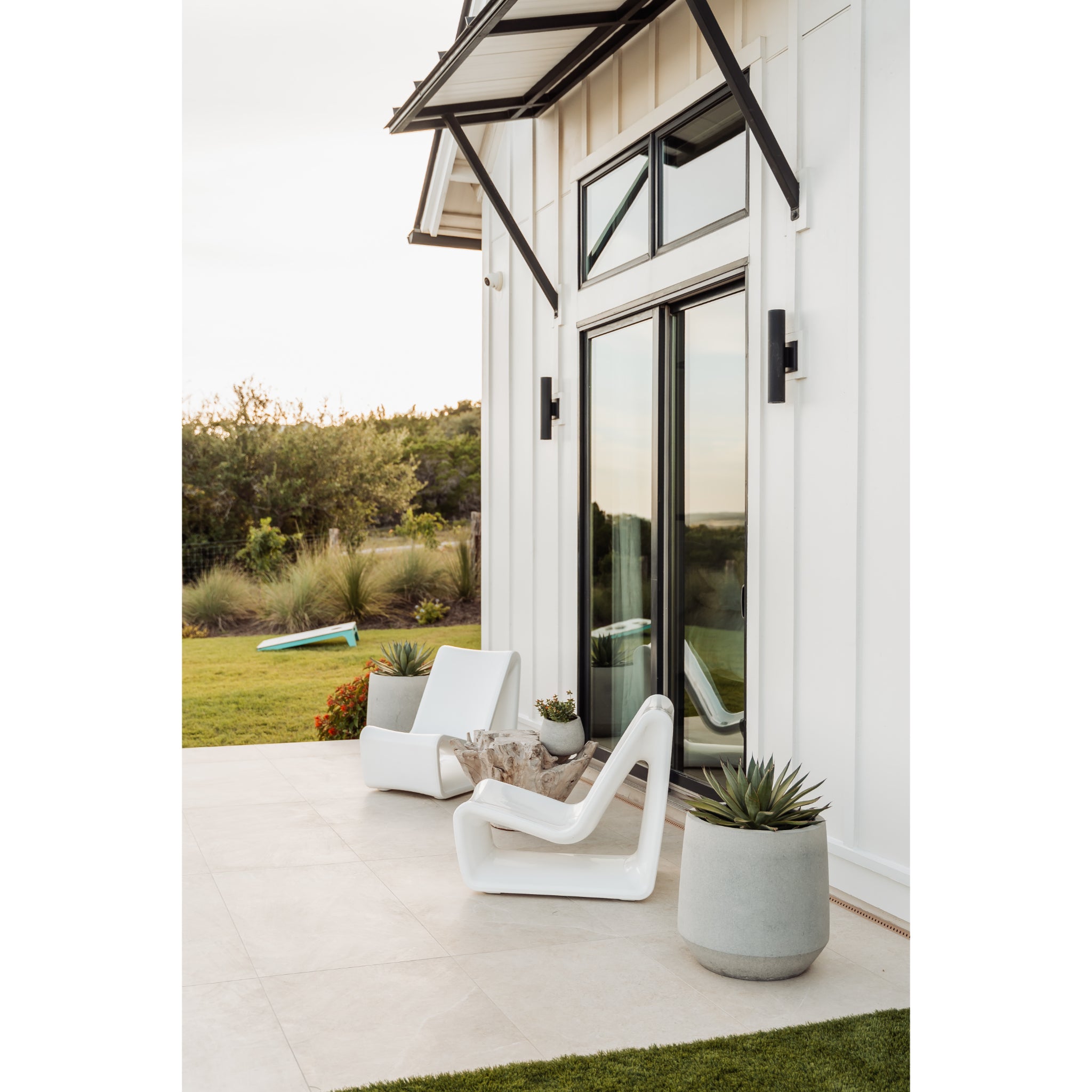 Loop Lounge Chair | Baja Shelf Pool Lounger - Outdoor Furniture - Tupelo