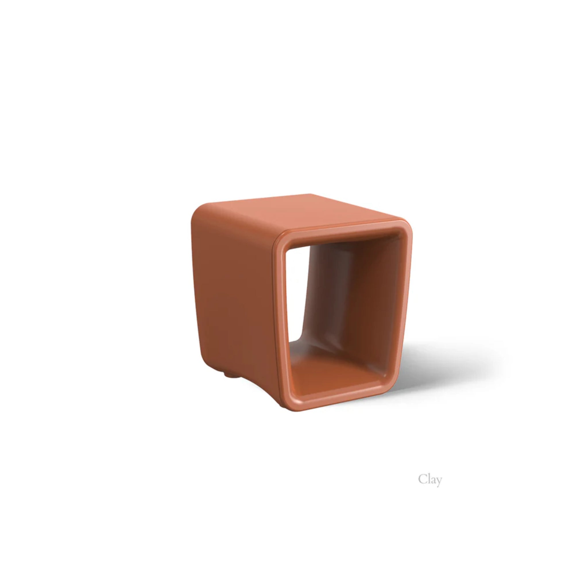 Tupelo Loop Side Table in Clay outdoor furniture finish