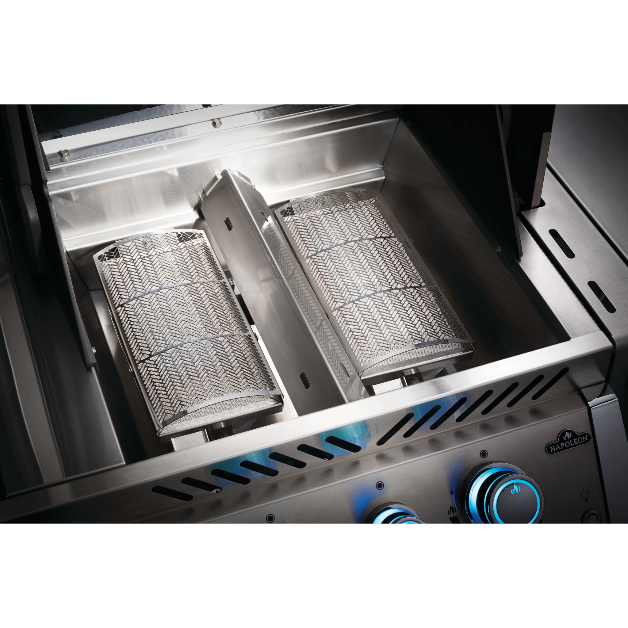 Napoleon Prestige® Pro 825 Gas Grill with Power Side Burner, Infrared Rear & Bottom Burners - Grills and BBQs - Napoleon