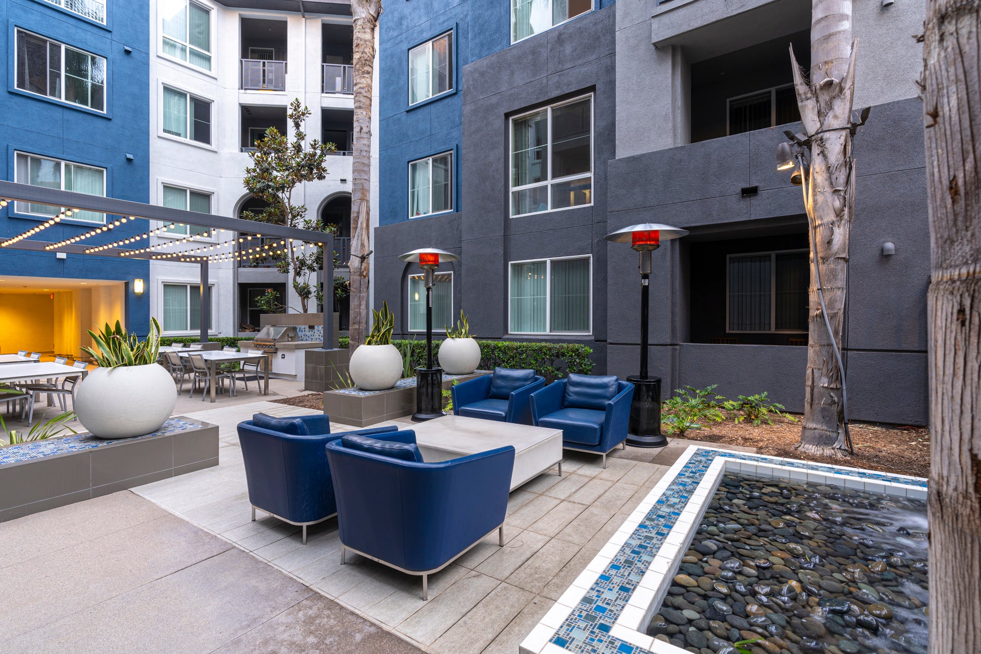 Sunglo® Portable Propane Patio Heater A270 - Portable Patio Heater - Sunglo