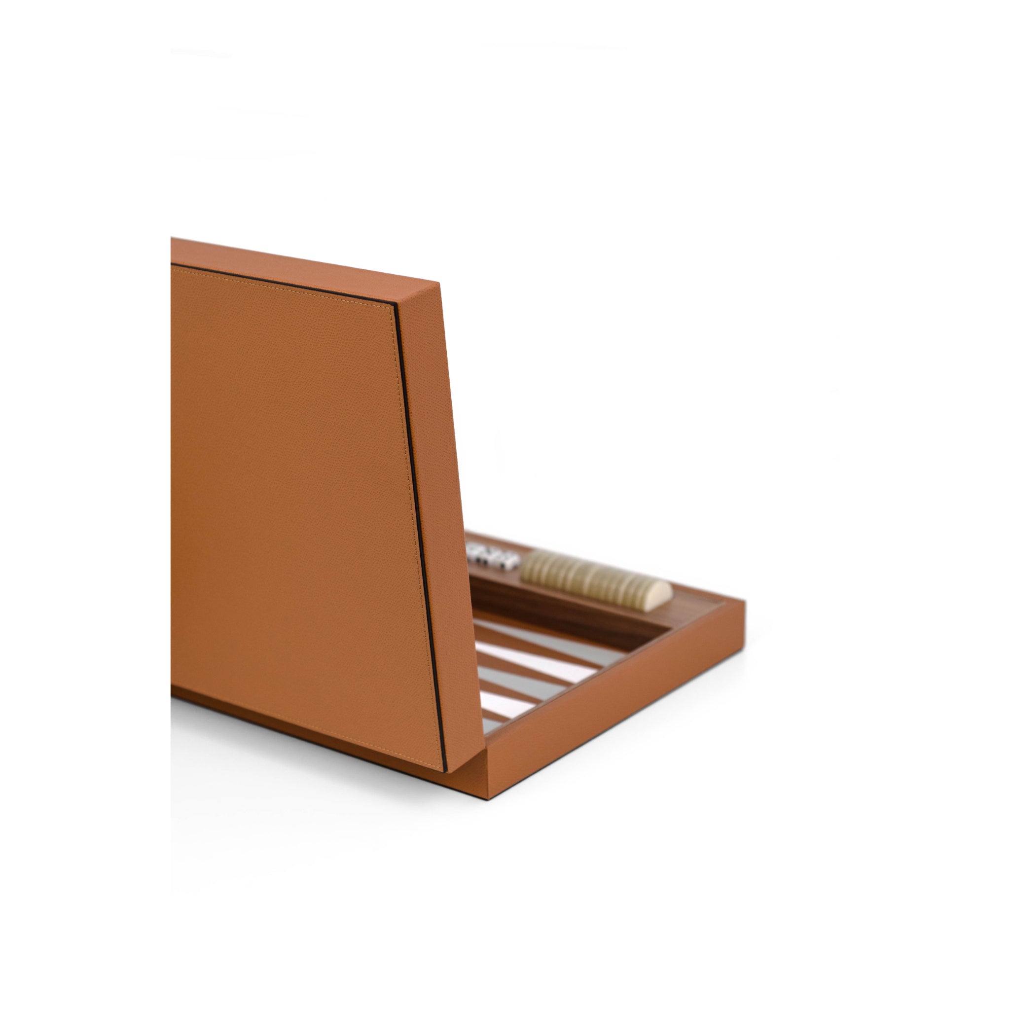 Backgammon Set in Italian Leather, Walnut Wood & Pearl | Pinetti Collection