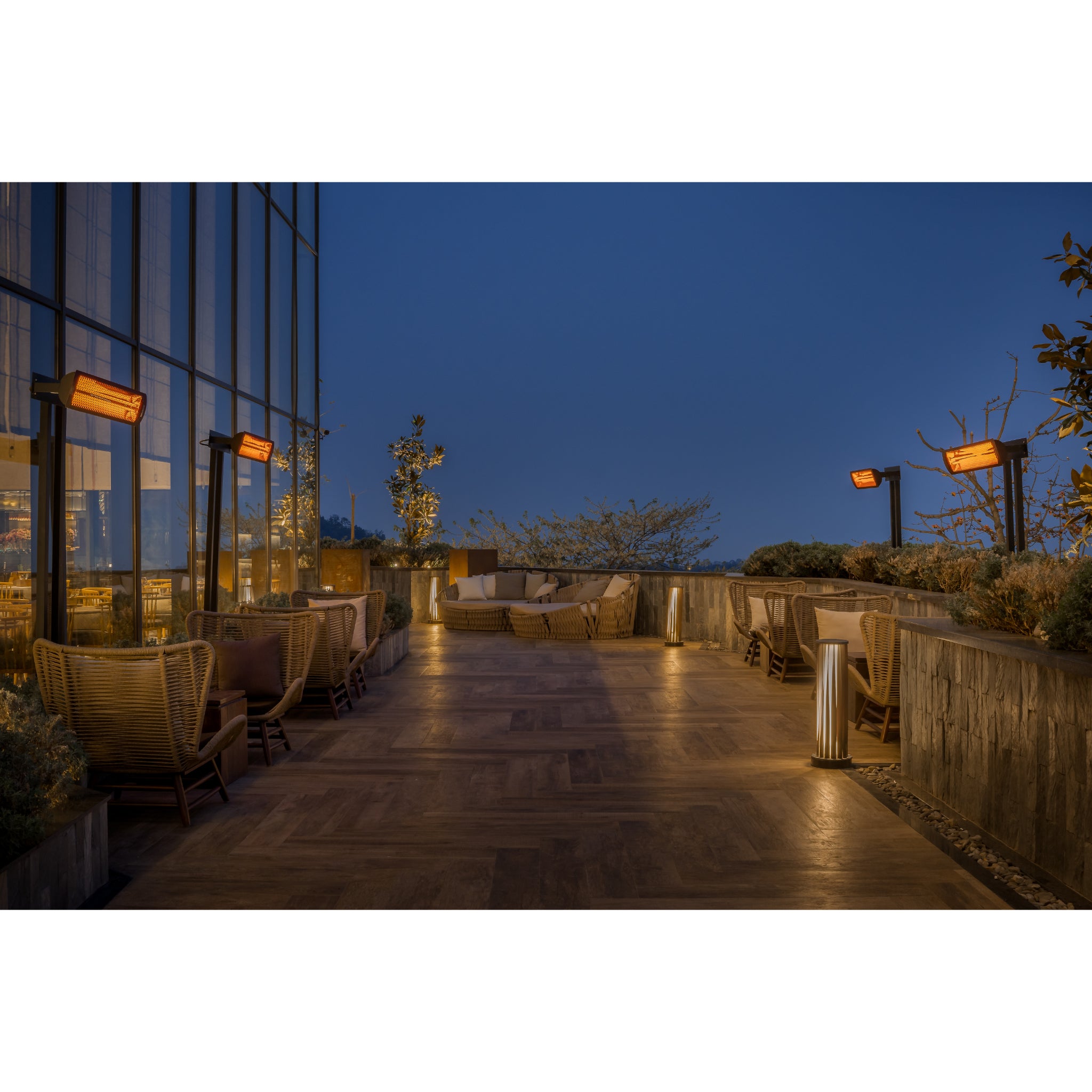 Bromic Tungsten Smart-Heat electric heater installed outdoors on exterior patio of restaurant