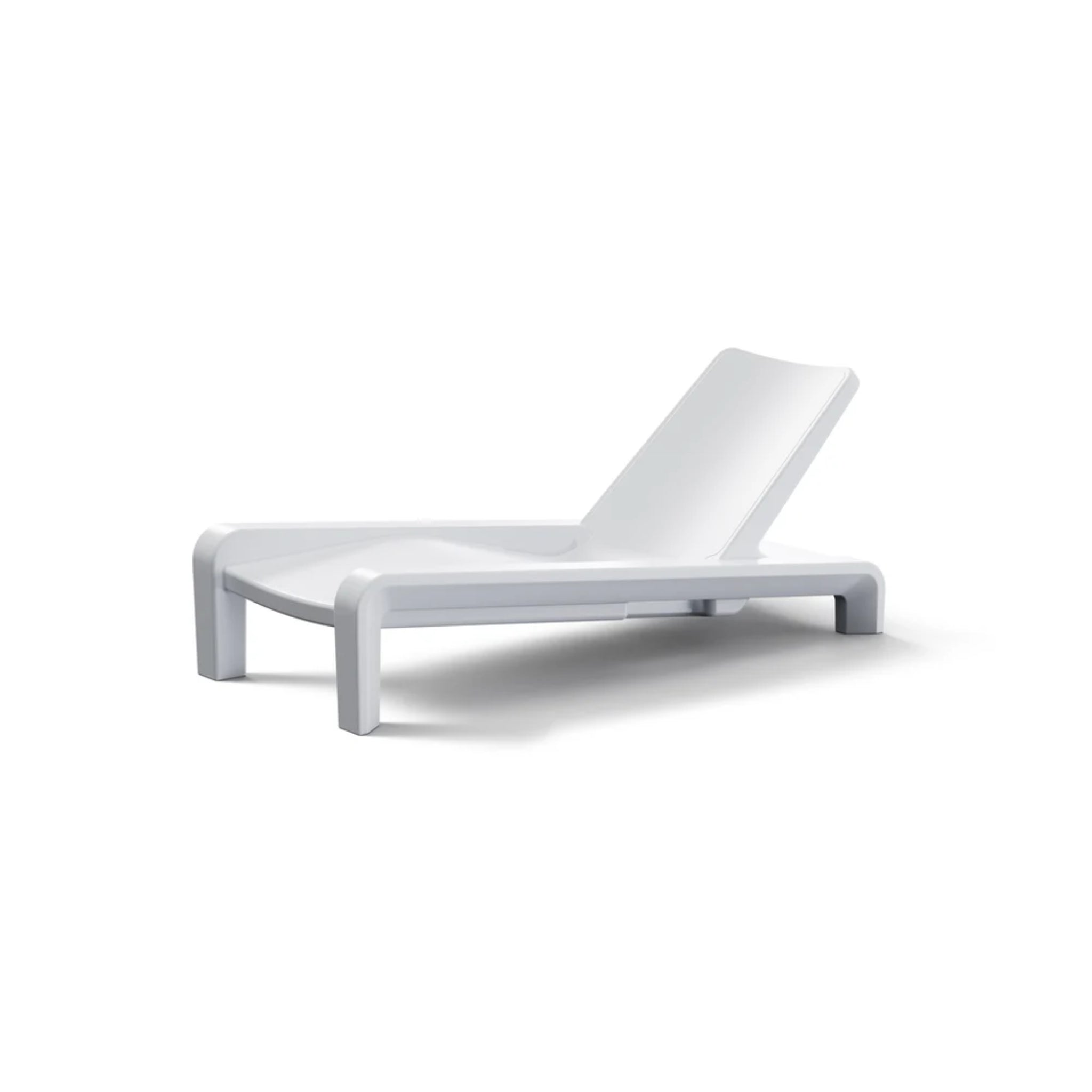 Deck Chaise Lounge for STRs and vacation rentals