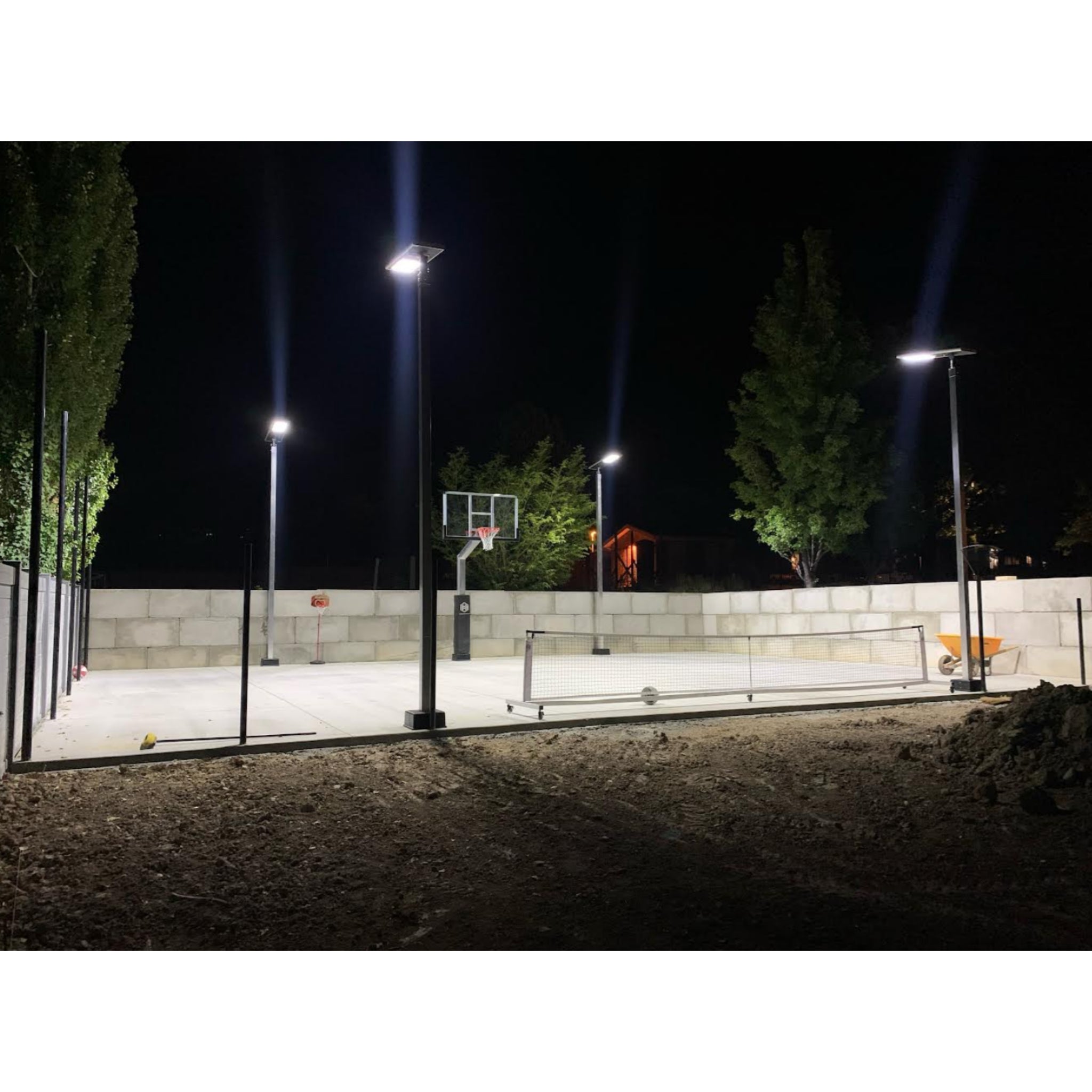 Dominator Basketball Sport Court Light Pole | Solar -  Basketball Sport Court Lighting -  Dominator 