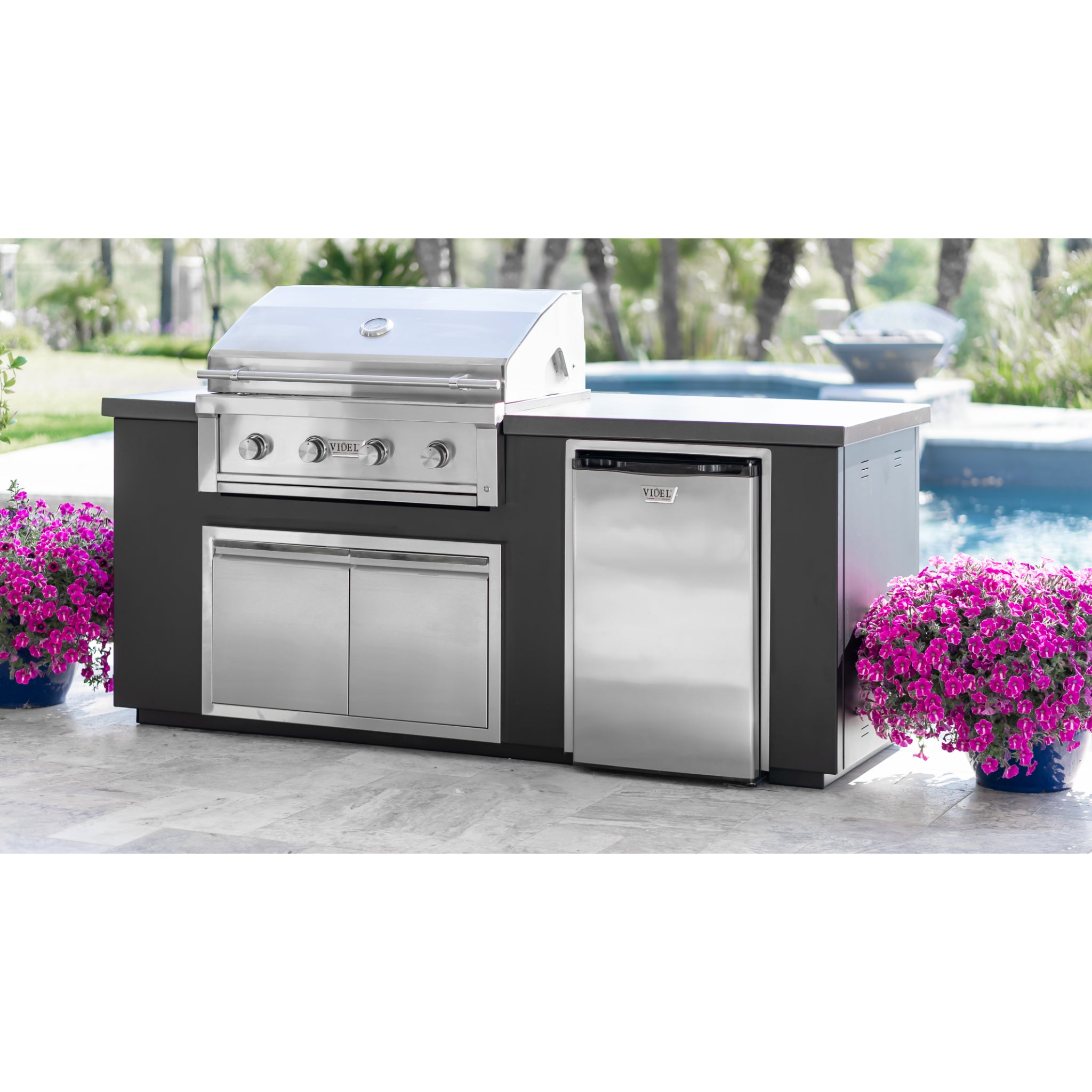 84" Outdoor Kitchen Island with Grill | Alta Collection III
