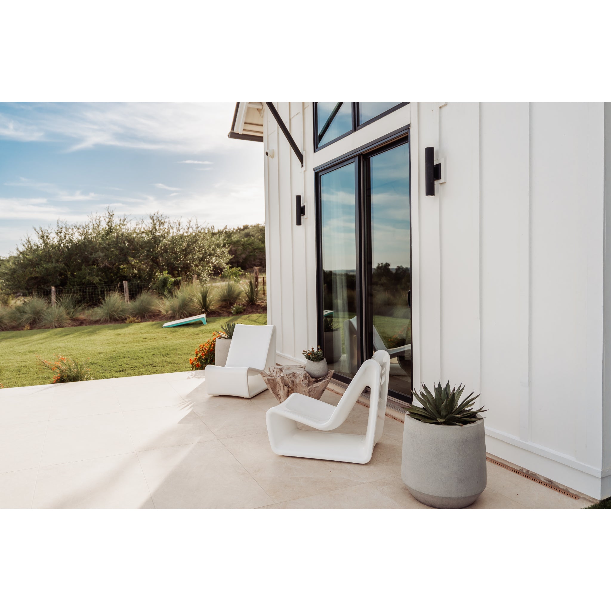 Loop Lounge Chair | Baja Shelf Pool Lounger -  Outdoor Furniture -  Tupelo 