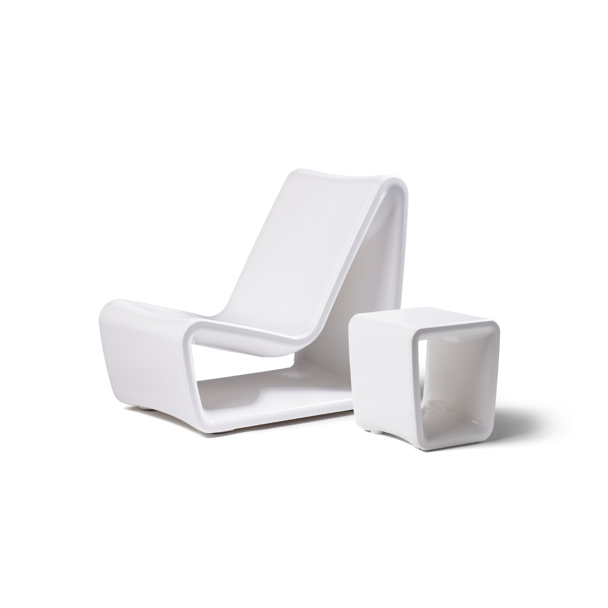 Loop Table | Baja Shelf Pool Table -  Outdoor Furniture -  Tupelo 