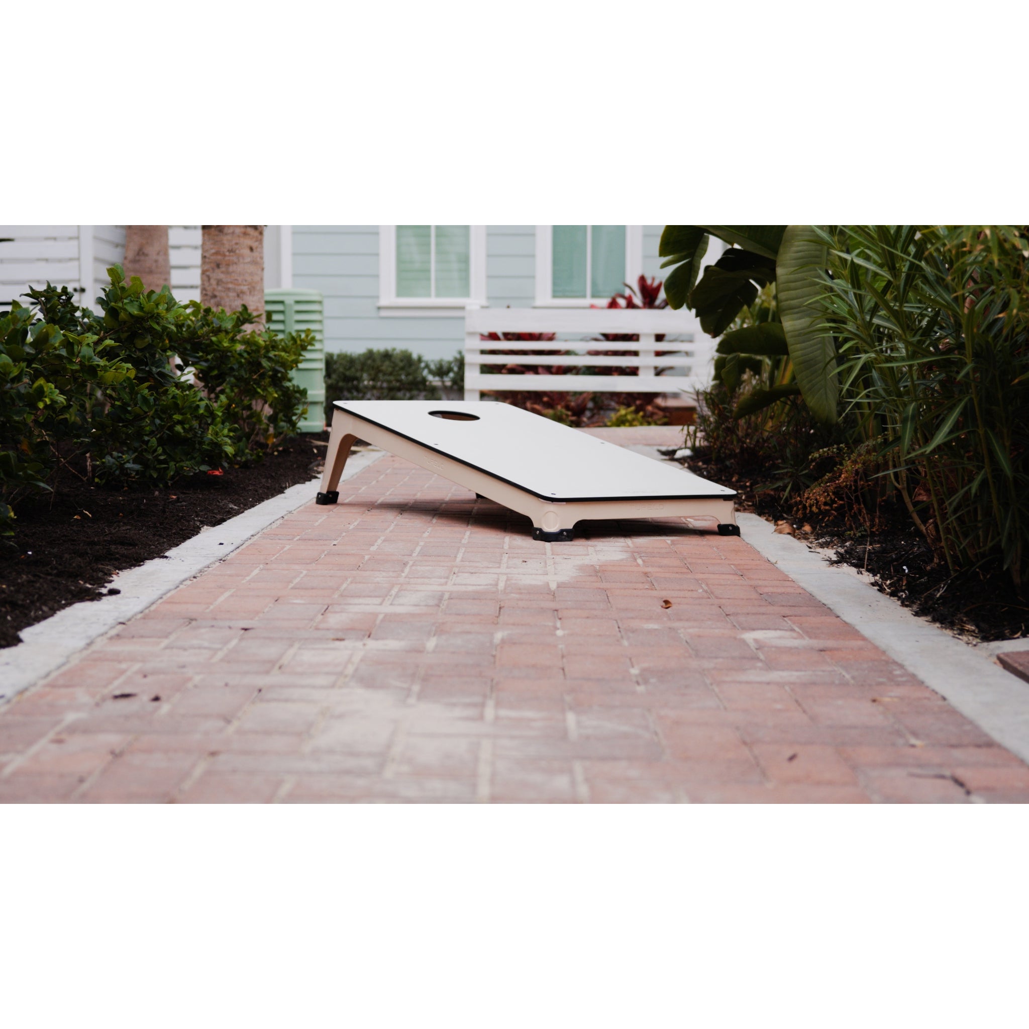 Luxury All-Weather Cornhole Set | Outdoor Game -  Cornhole Game -  Tupelo 