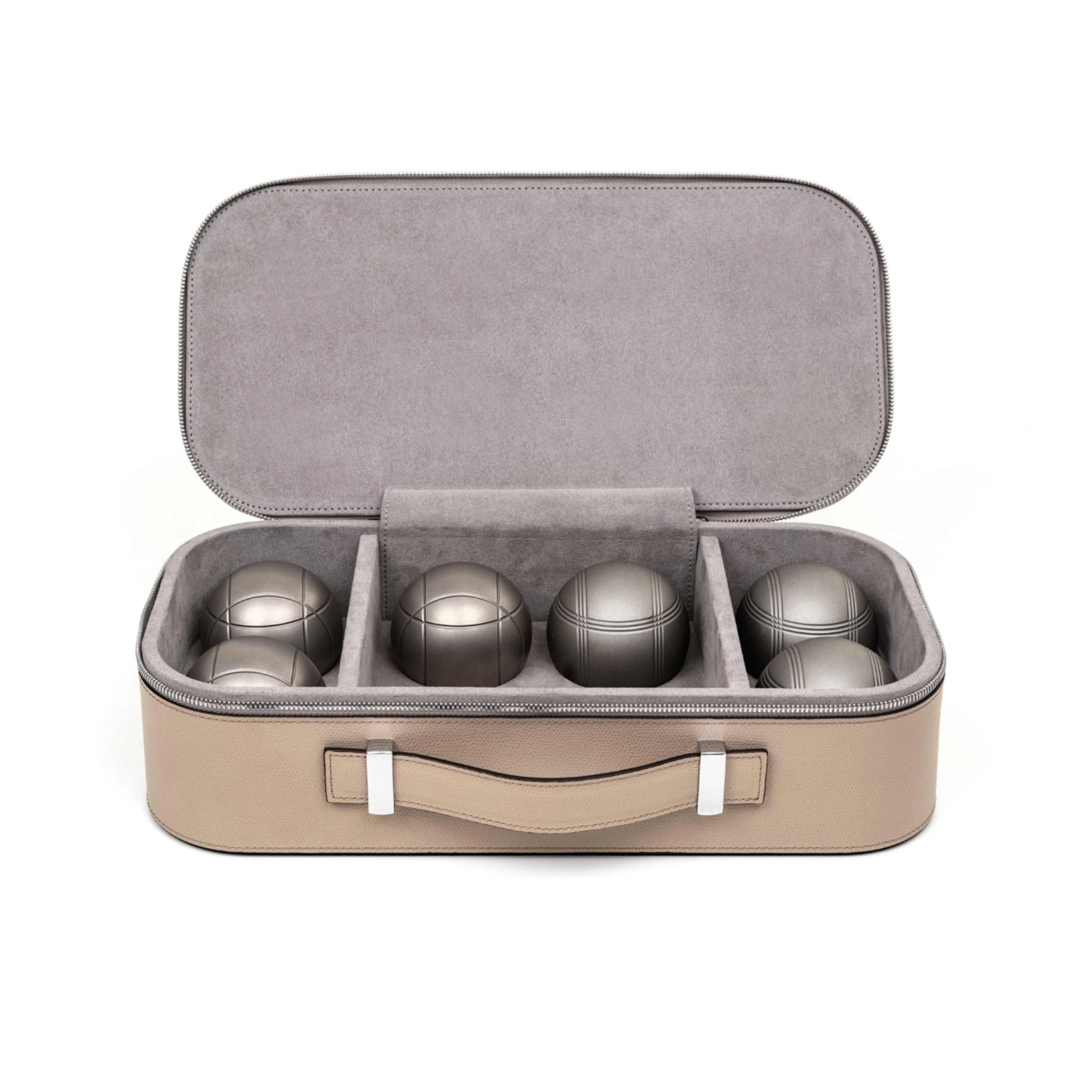 Luxury pétanque set in Italian leather and metal by PinettiSet -  Pinetti 