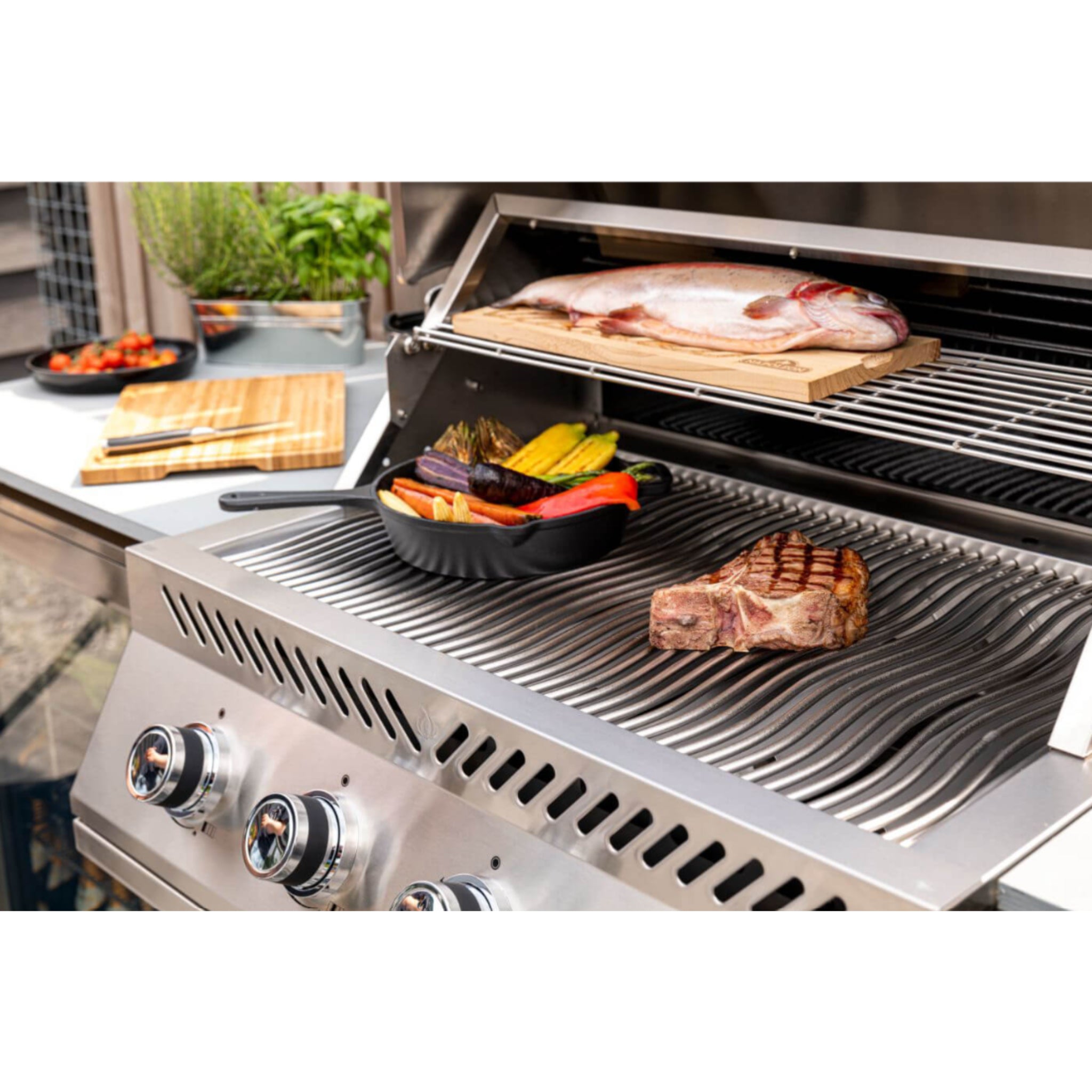 Napoleon 32" Built-In 500 Series Gas Outdoor Grill