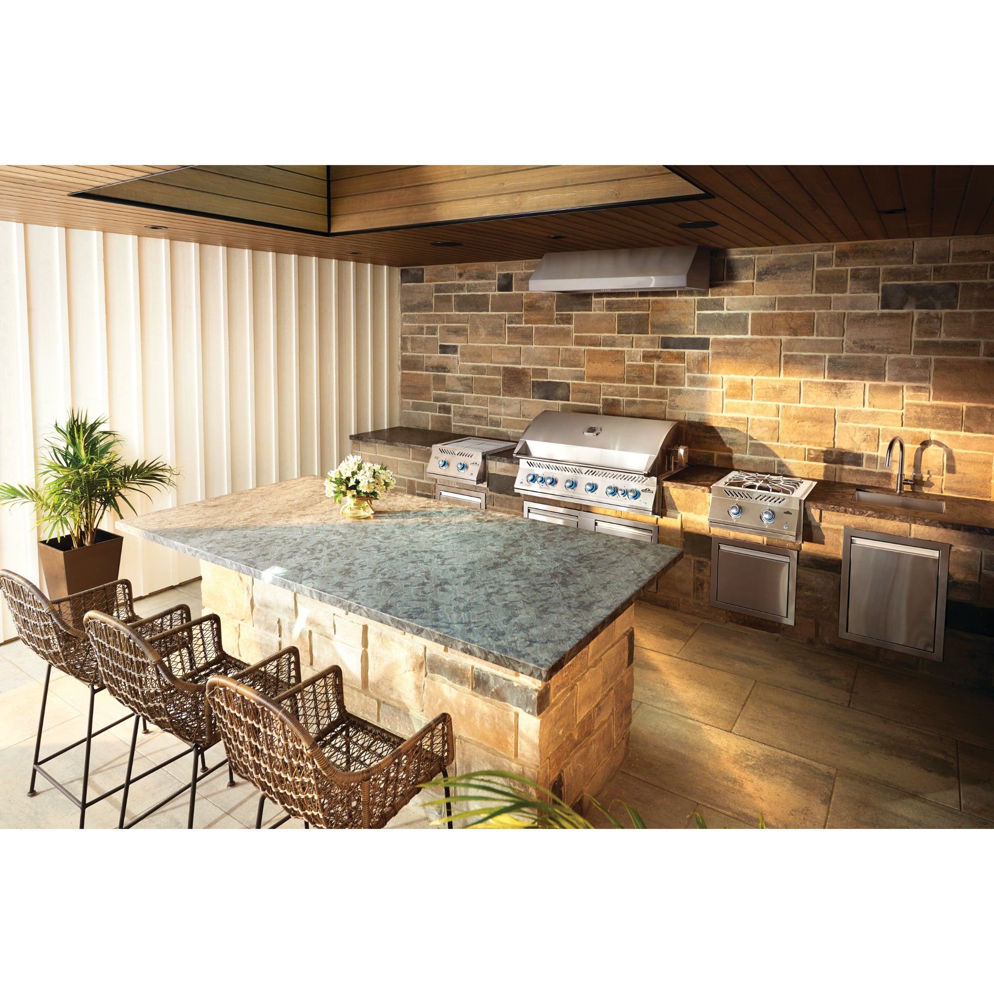 Napoleon 44" Built-In 700 Series Gas Grill with Dual Infrared Rear Burners -  Outdoor Grill