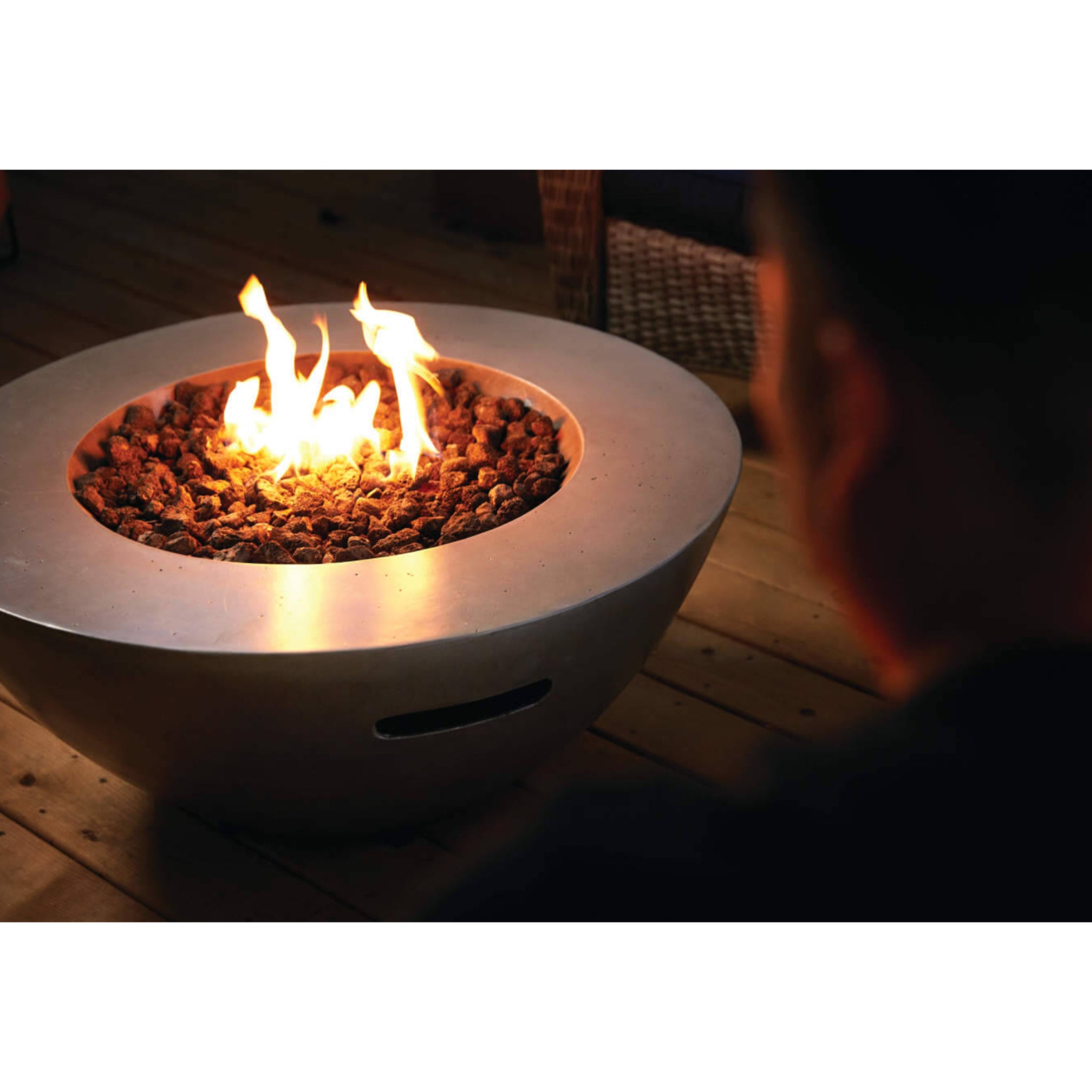 Napoleon Nexus Round Patioflame® Fire Pit 36" | Luxury Outdoor Gas Fire Feature -  Fire Pits -  Napoleon 