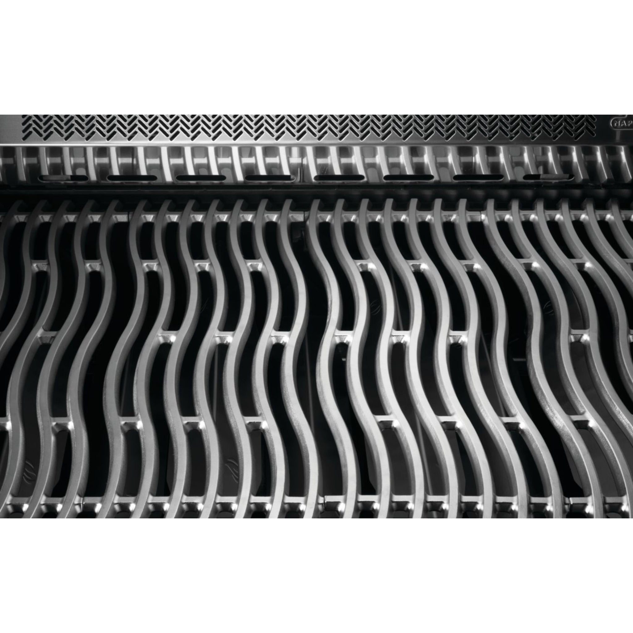 Napoleon Phantom Prestige® 500 Connected Gas Grill with Infrared Side & Rear Burner -  Grills and BBQs -  Napoleon 