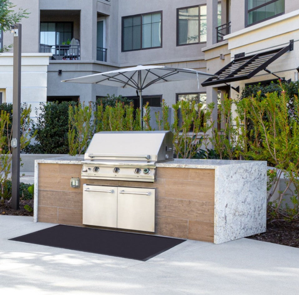 Built in grill in multifamily complex