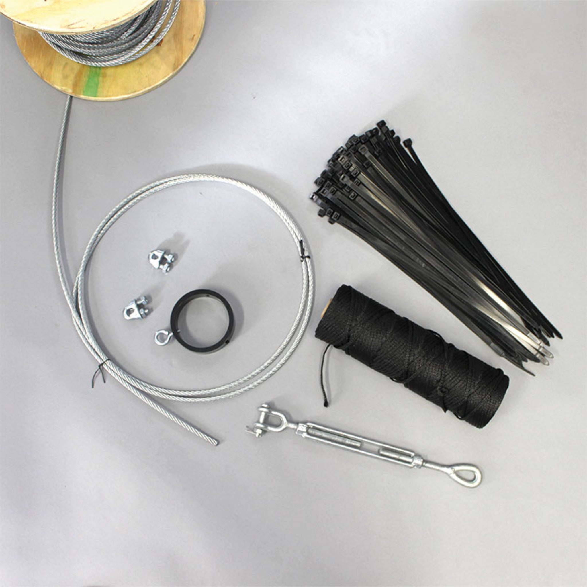 Included parts for Douglas Sports Pickleball Court Divider System